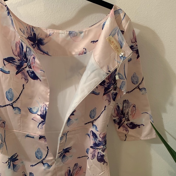 Vintage 100%silk Asian dress - Picture 3 of 3